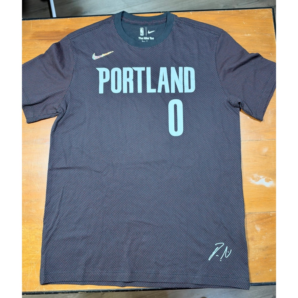 NWOT Nike Portland Trail Blazers Damian Lillard Men Size M Black Red Shirt